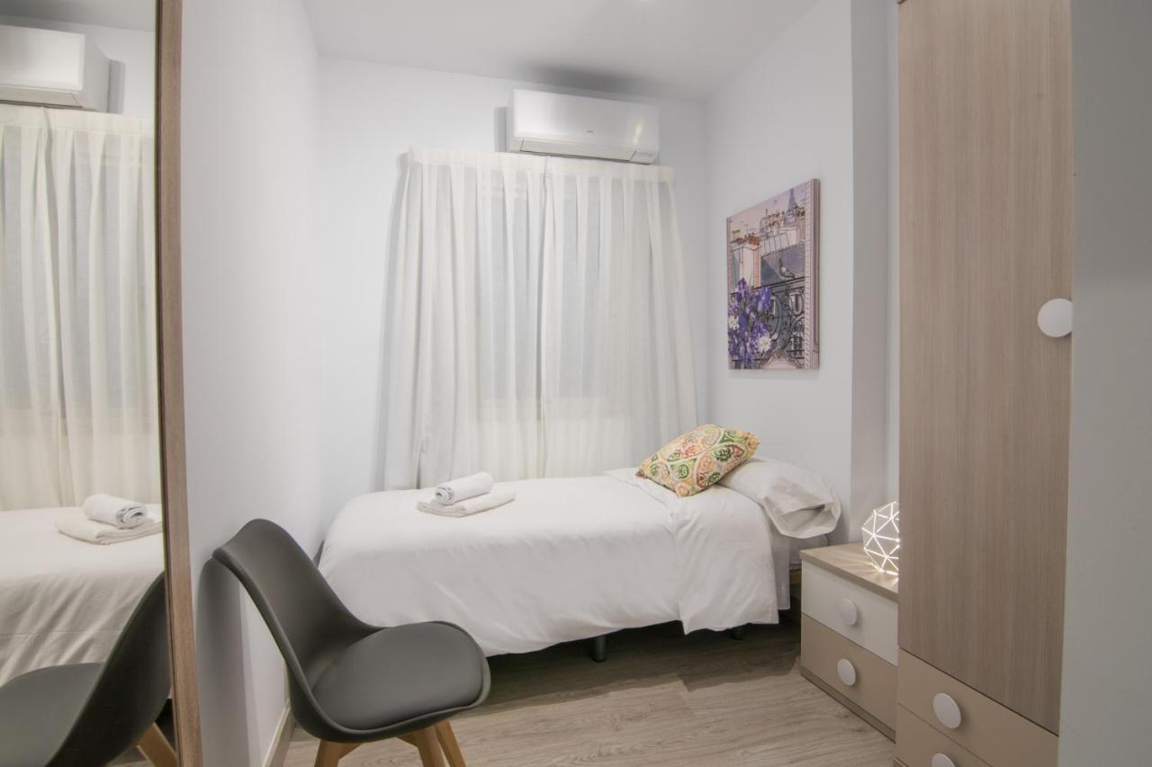 Tuguest Station 2 Apartment Гранада Екстер'єр фото